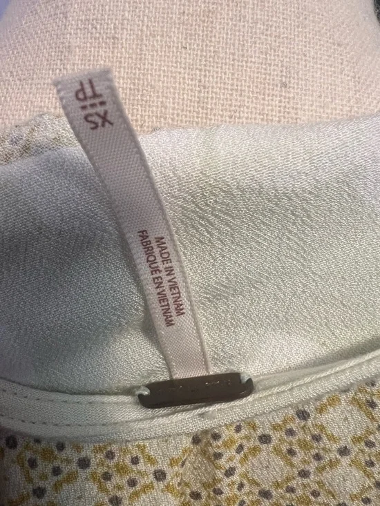 Free People Boho Floral Mix-Print V-Neck Top - Picture 3 of 4